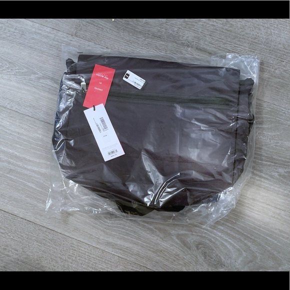 NWT BLANKSLATE BY SOLO LAPTOP TRAVEL MESSENGER - Picture 2 of 3